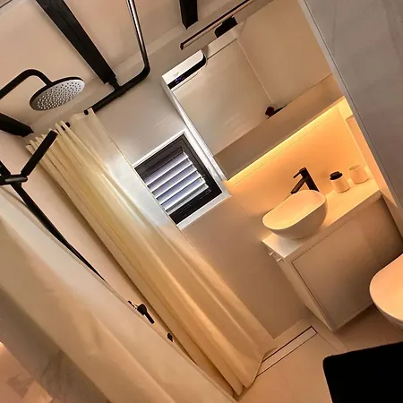 Fiorino By Interhome 바슈카
