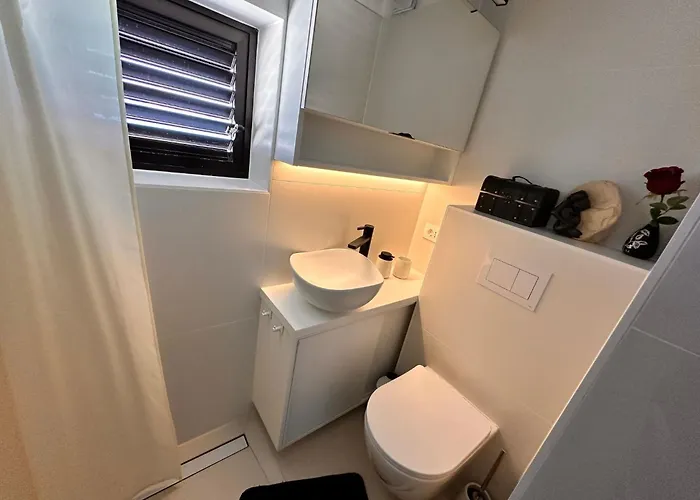 Fiorino By Interhome Διαμέρισμα